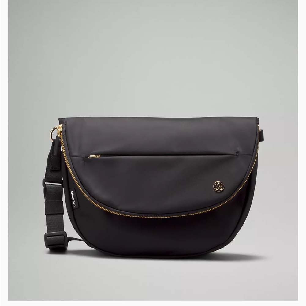 Lululemon festival bag 5L